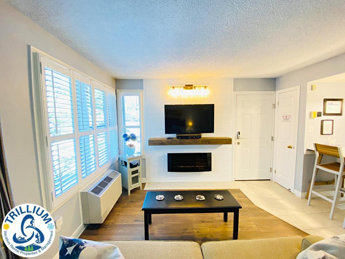 ההרים הכחולים Slopeside Blue Mountain Condo - Wifi, Linens/Towels, Ski In/Out מראה חיצוני תמונה